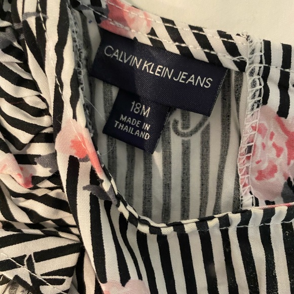 Toddler 18mo. Calvin Klein top/pant outfit. Baby Gap dress w bloomer. - Picture 4 of 13